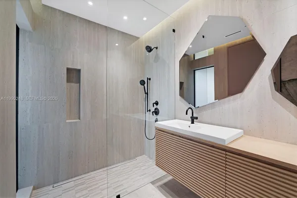 $89,000 | 641 Flamingo Drive, Fort Lauderdale, FL 33301