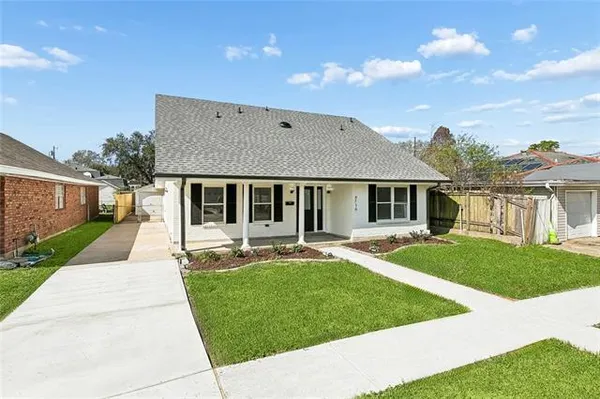 $425,000 | 4716 Lake Borgne Avenue, Metairie, LA 70006