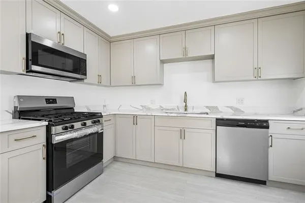$425,000 | 4716 Lake Borgne Avenue, Metairie, LA 70006
