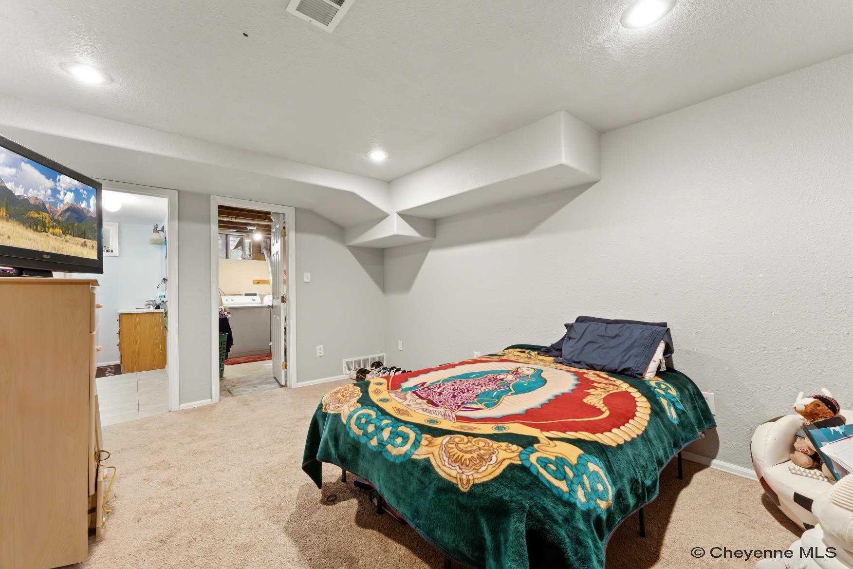 615 West 25th Street Cheyenne, WY 82001 - Photo 10 of 16 Gallery Image 10
