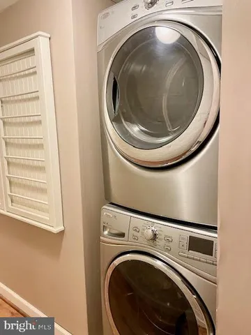 a close up view of washer and dryer