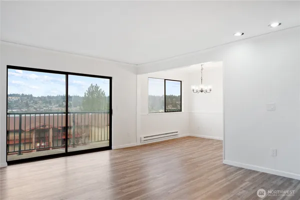 $179,900 | 1602 Naval Avenue, Unit 27, Bremerton, WA 98312