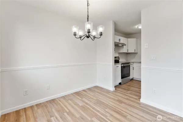 $179,900 | 1602 Naval Avenue, Unit 27, Bremerton, WA 98312