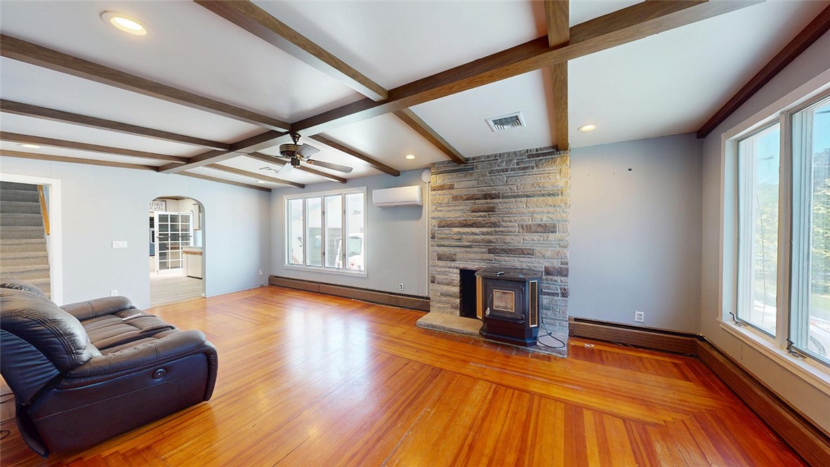 398 Great Road Lincoln, RI 02865 - Photo 6 of 36