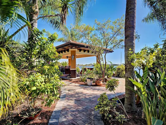 $1,450,000 | 107 Free Court Southeast, Port Charlotte, FL 33952