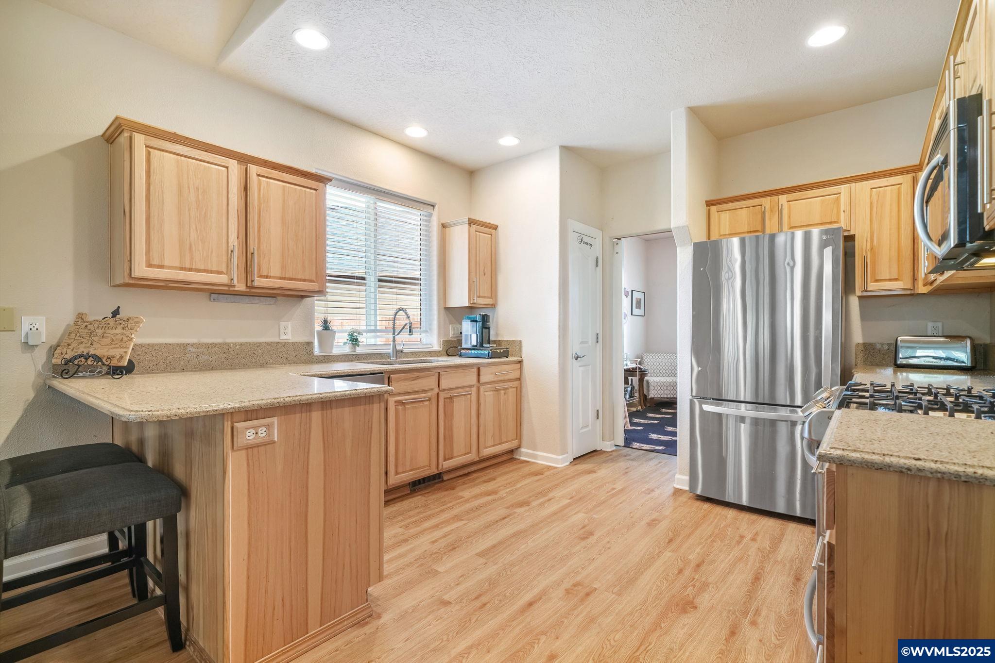 1712 25th Avenue Southwest Albany, OR 97321 - Photo 13 of 37