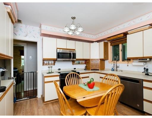 99 Bellingham Road Brookline, MA 02467 - Photo 11 of 22 Gallery Image 11