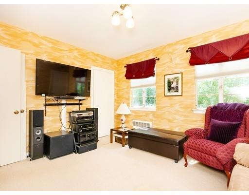 99 Bellingham Road Brookline, MA 02467 - Photo 14 of 22 Gallery Image 14