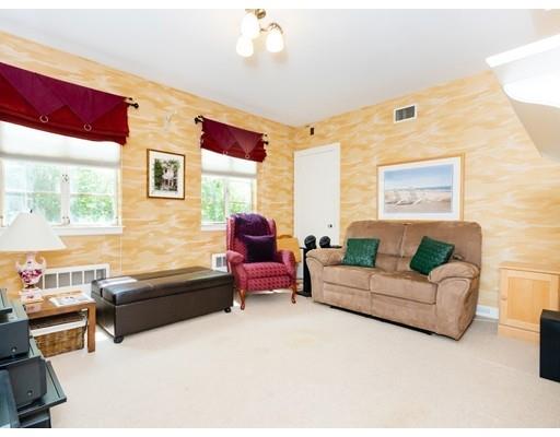 99 Bellingham Road Brookline, MA 02467 - Photo 15 of 22 Gallery Image 15