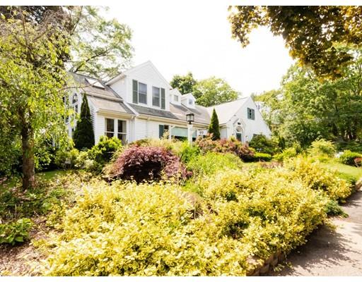 99 Bellingham Road Brookline, MA 02467 - Photo 2 of 22 Gallery Image 2