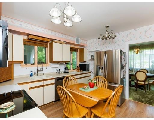 99 Bellingham Road Brookline, MA 02467 - Photo 10 of 22 Gallery Image 10