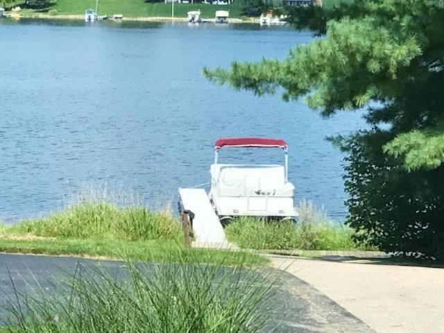 7830 West Royal Road Canadian Lakes, MI 49346 - Photo 4 of 36 Dock included