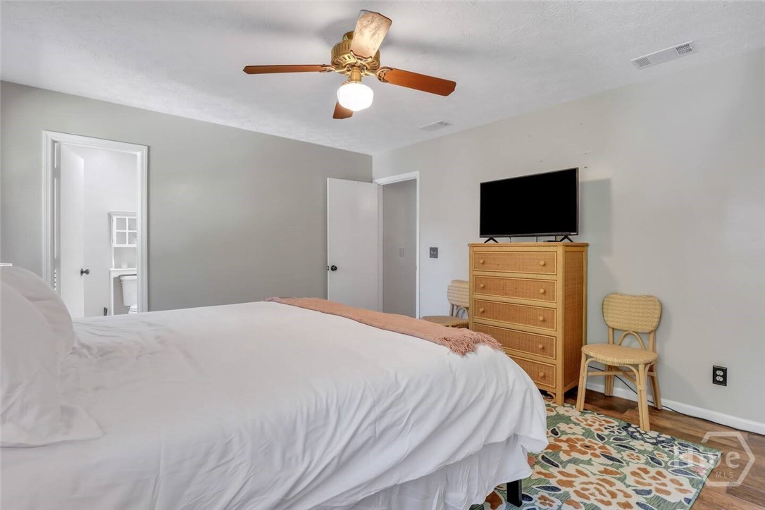 1131 Cobb Road Savannah, GA 31410 - Photo 12 of 22