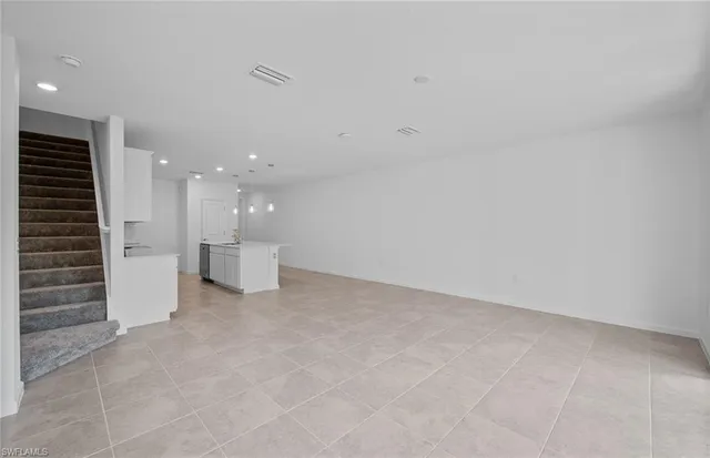 $269,990 | 1652 Lake Jessup Circle, Cape Coral, FL 33909