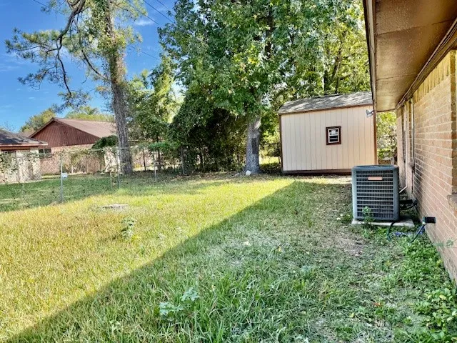 $1,800 | 7907 Locksley Road, Houston, TX 77078