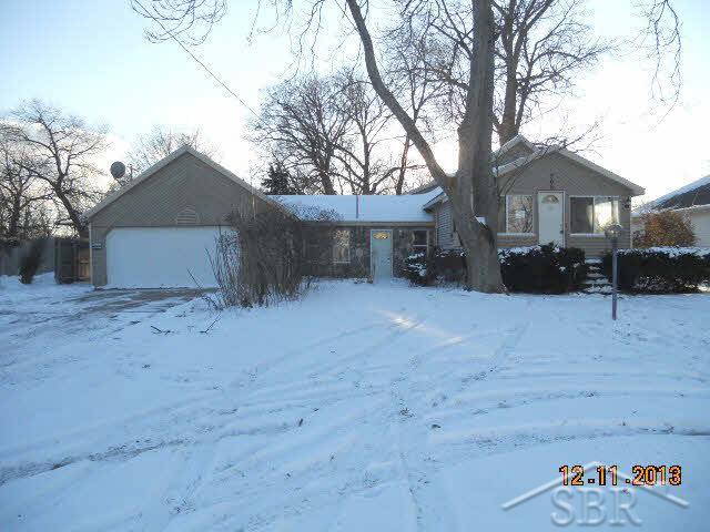 708 Bay Road Bay City, MI 48706 - Photo 1 of 11 20389590.JPG