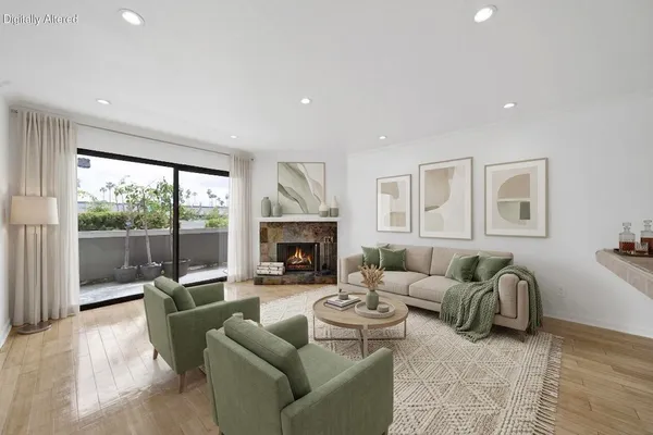 $369,000 | 7307 Haskell Avenue, Unit 4, Van Nuys, CA 91406