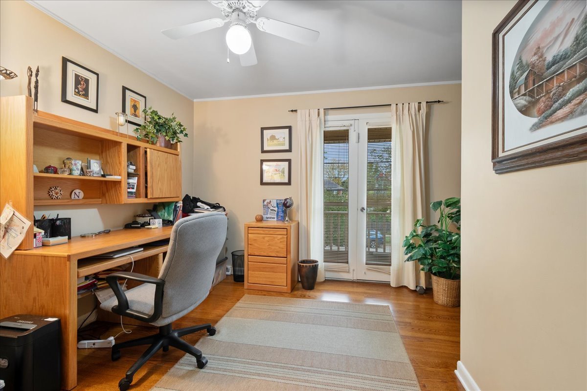 2440 Simpson Street Evanston, IL 60201 - Photo 26 of 34 a view of a livingroom with furniture and a window