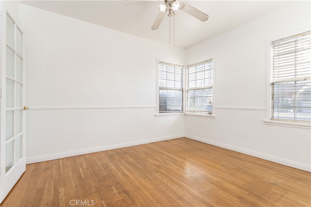 701 North Spring Avenue Compton, CA 90221 - Photo 8 of 24 Dinning Room