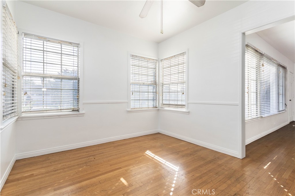 701 North Spring Avenue Compton, CA 90221 - Photo 9 of 24 Dinning Room