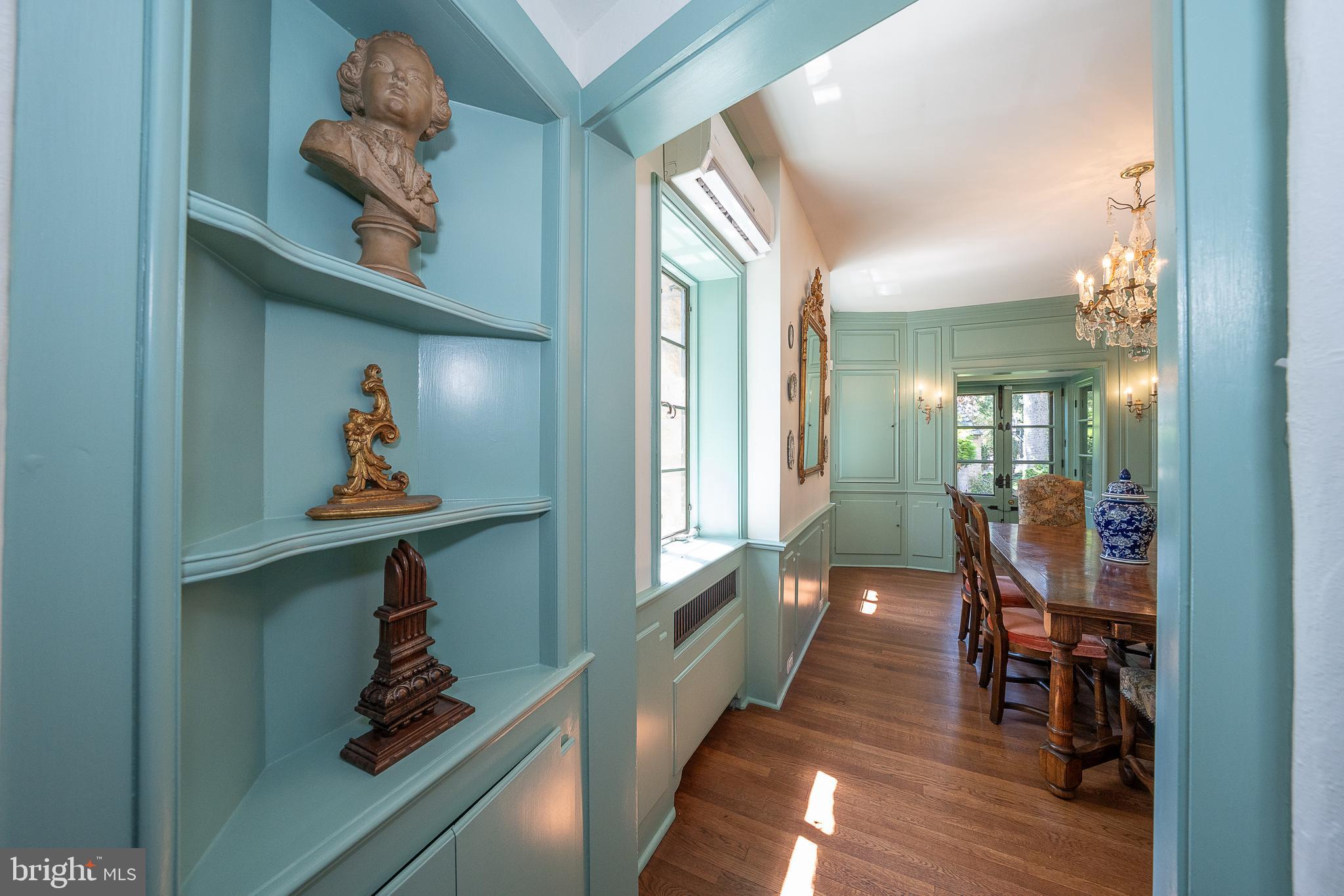 1187 Rydal Road Rydal, PA 19046 - Photo 12 of 53 Custom Display Areas