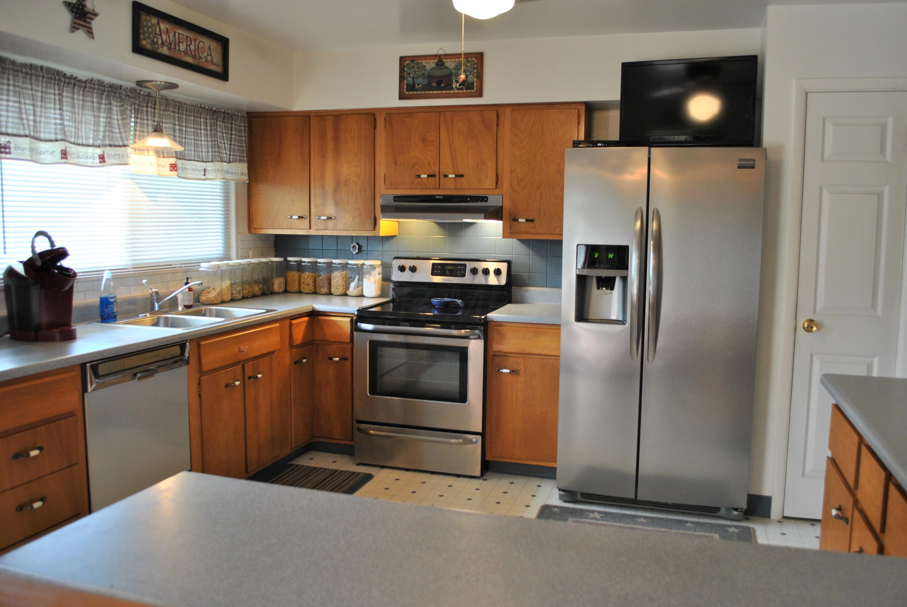 2905 Briggs Road Columbus, OH 43204 - Photo 4 of 23 Gallery Image 4