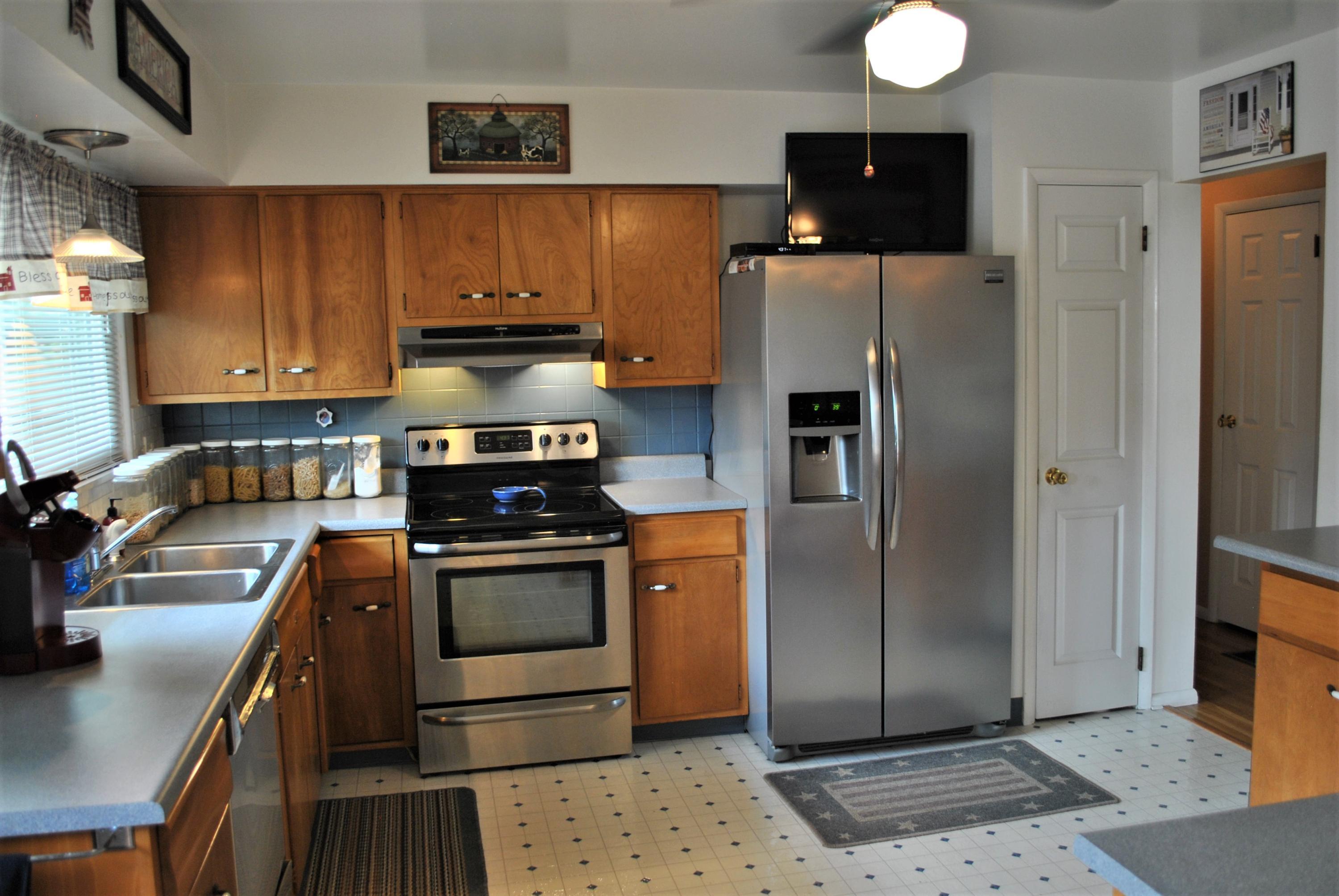 2905 Briggs Road Columbus, OH 43204 - Photo 6 of 23 Gallery Image 6