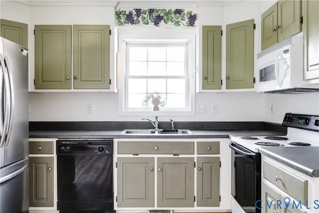 $359,000 | 11701 Clear Ridge Drive, Midlothian, VA 23112