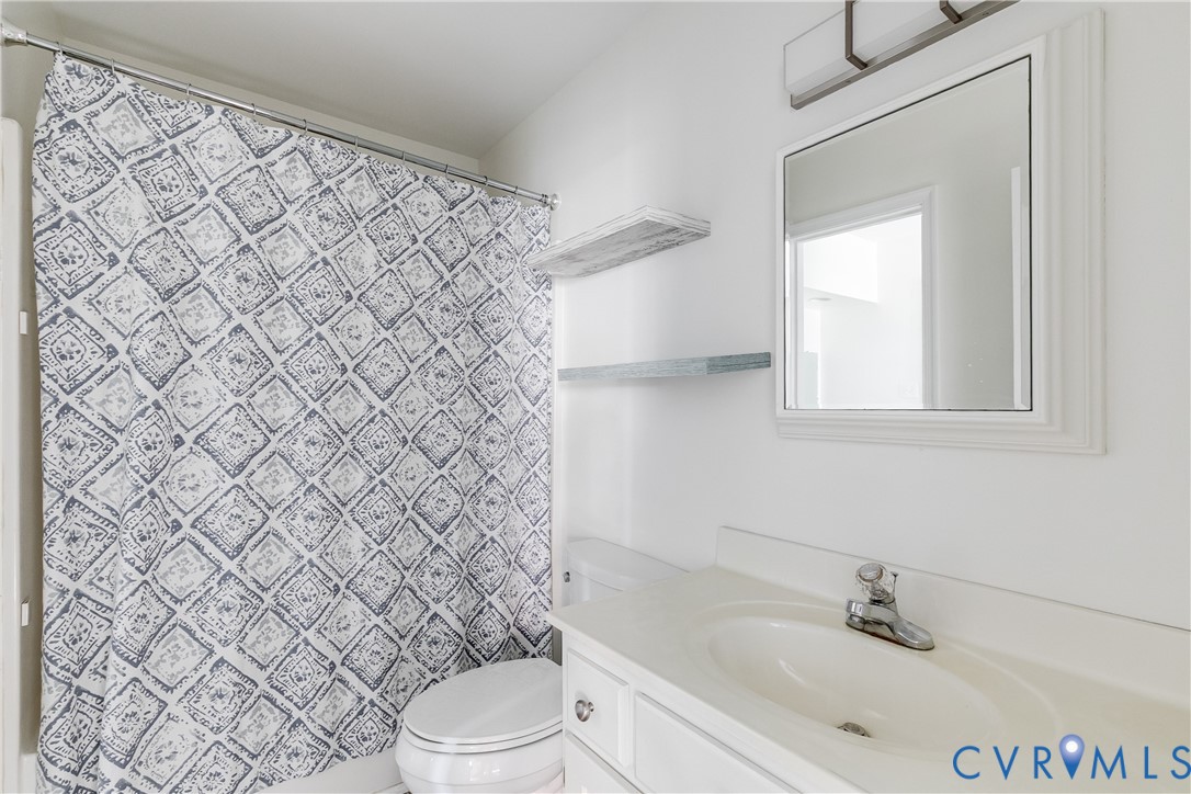 11701 Clear Ridge Drive Midlothian, VA 23112 - Photo 16 of 40