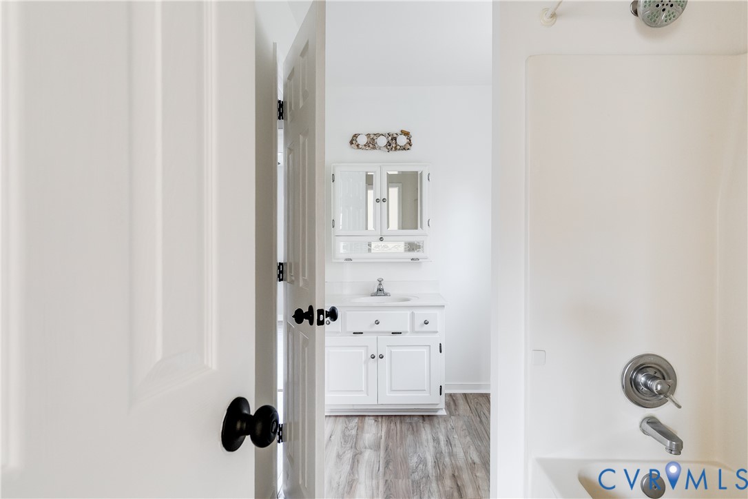 11701 Clear Ridge Drive Midlothian, VA 23112 - Photo 28 of 40