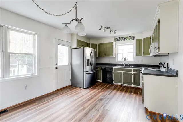 $359,000 | 11701 Clear Ridge Drive, Midlothian, VA 23112