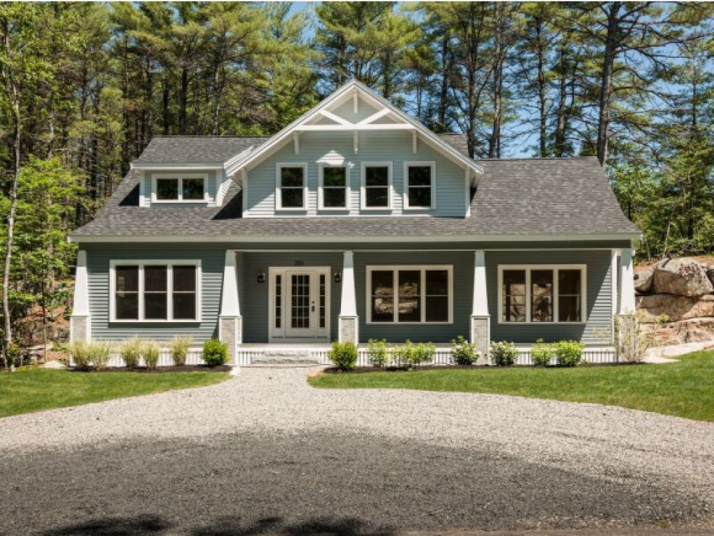 201 Pine Hill Road York, ME 03902 - Photo 1 of 24 Gallery Image 1