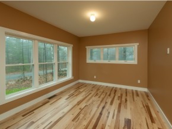 201 Pine Hill Road York, ME 03902 - Photo 12 of 24 Gallery Image 12
