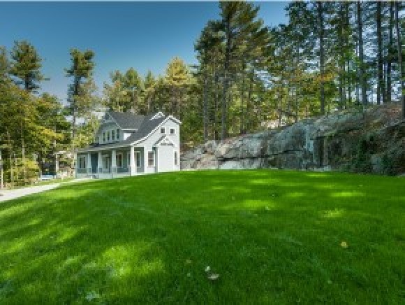 201 Pine Hill Road York, ME 03902 - Photo 24 of 24 Gallery Image 24