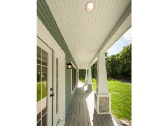 201 Pine Hill Road York, ME 03902 - Photo 4 of 24 Gallery Image 4
