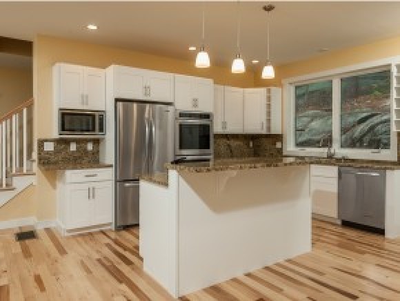 201 Pine Hill Road York, ME 03902 - Photo 7 of 24 Gallery Image 7