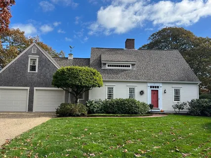 $2,950,000 | 41 Court Street, Chatham, MA 02650