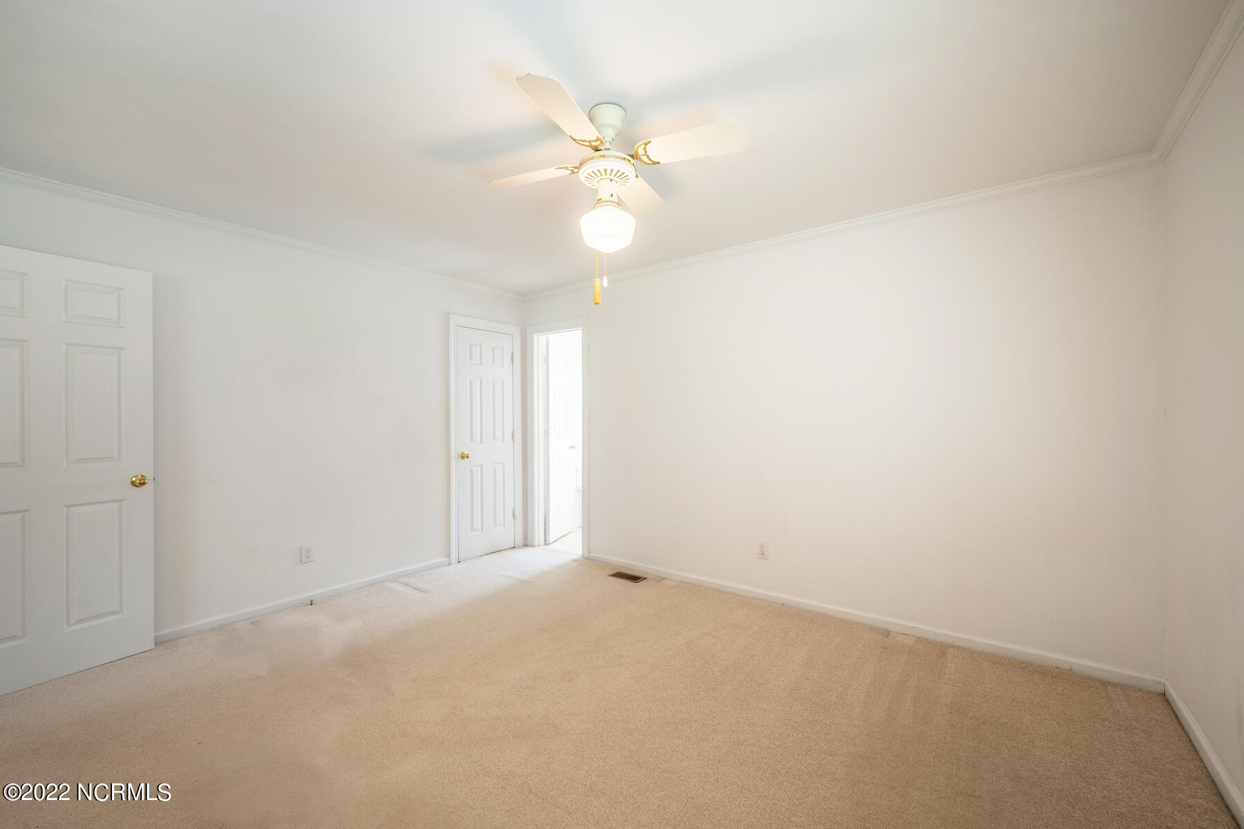 699 Edwards Bridge Road Grifton, NC 28530 - Photo 17 of 42 699 Edwards Bridge Road-00017