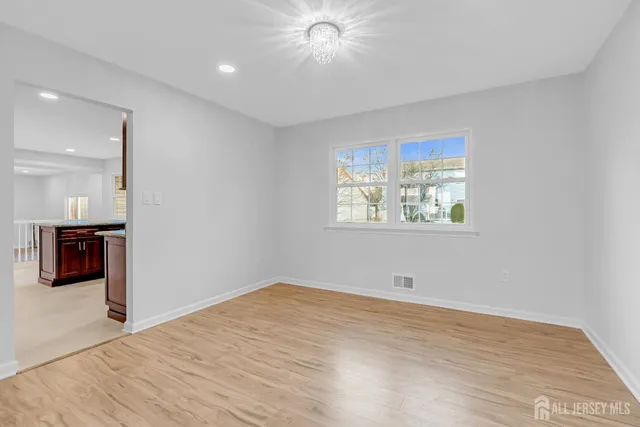 $839,000 | 3 Van Arsdale Court, East Brunswick, NJ 08816