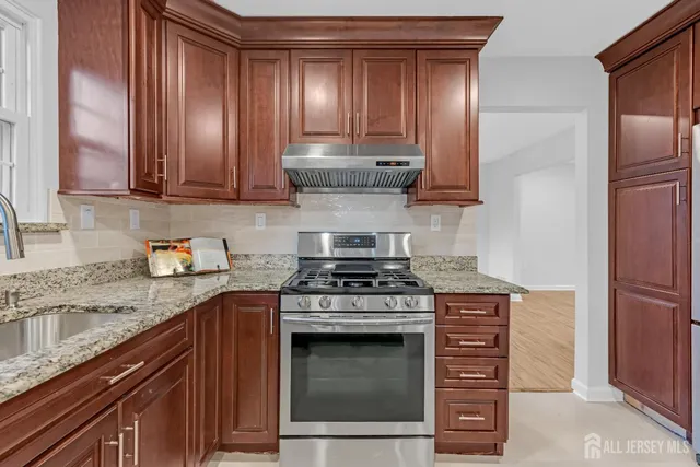 $839,000 | 3 Van Arsdale Court, East Brunswick, NJ 08816