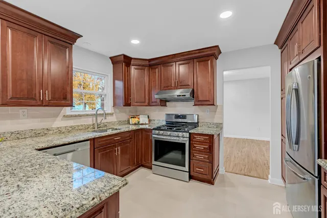 $839,000 | 3 Van Arsdale Court, East Brunswick, NJ 08816