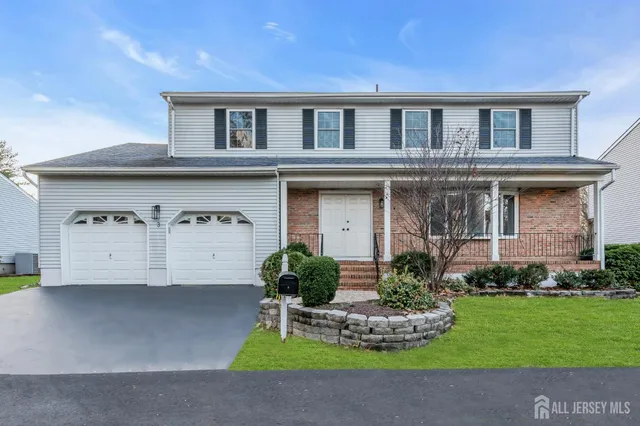 $839,000 | 3 Van Arsdale Court, East Brunswick, NJ 08816