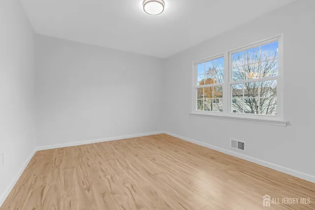 $839,000 | 3 Van Arsdale Court, East Brunswick, NJ 08816