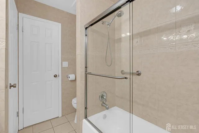 $839,000 | 3 Van Arsdale Court, East Brunswick, NJ 08816