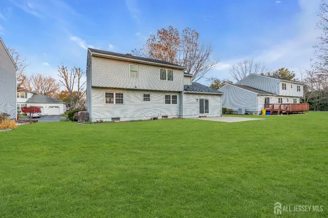 $839,000 | 3 Van Arsdale Court, East Brunswick, NJ 08816