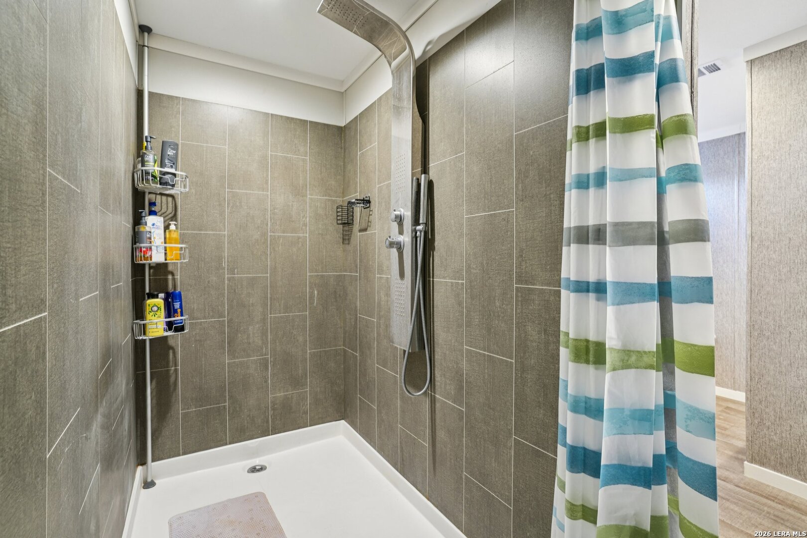 4045 Jakes Colony Road Seguin, TX 78155 - Photo 21 of 36 a bathroom with a shower