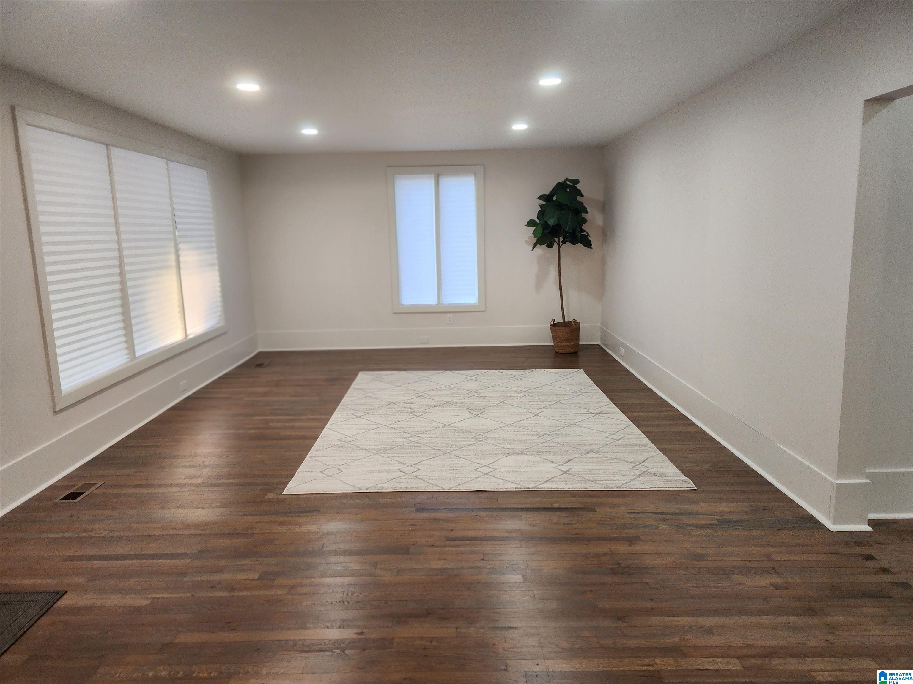 877 Goldwire Street Southwest Birmingham, AL 35211 - Photo 7 of 26