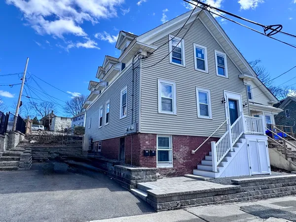 $3,000 | 7 Hardy Street, Unit 1, Beverly, MA 01915