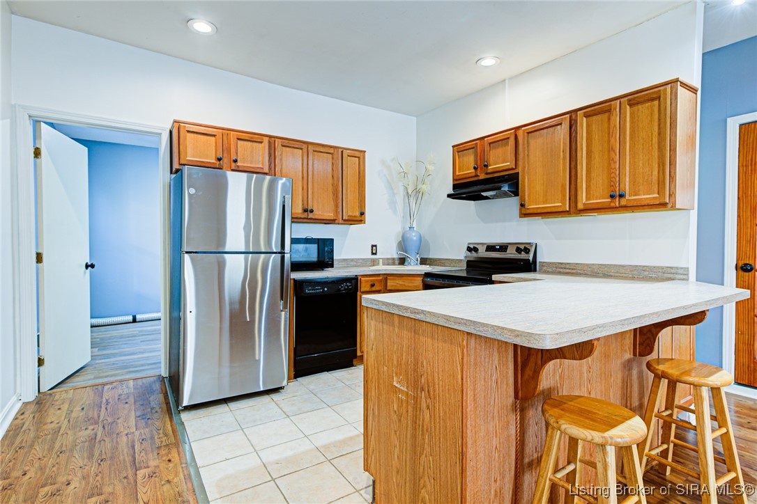 313 East Spring Street, Unit 2 New Albany, IN 47150 - Photo 2 of 14