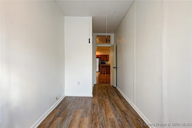 $1,300 | 313 East Spring Street, Unit 2, New Albany, IN 47150